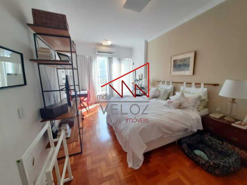 Apartamento à venda com 4 quartos, 219m² - Foto 12