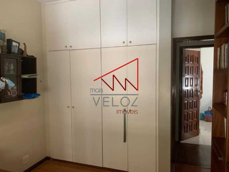 Apartamento à venda com 3 quartos, 100m² - Foto 13