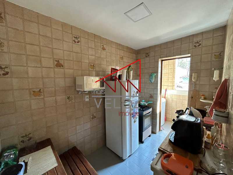 Apartamento à venda com 2 quartos, 57m² - Foto 17