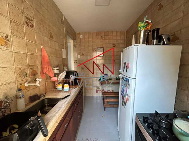 Apartamento à venda com 2 quartos, 57m² - Foto 18