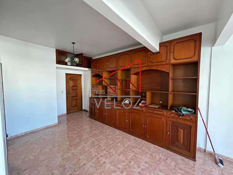 Apartamento à venda com 2 quartos, 102m² - Foto 10