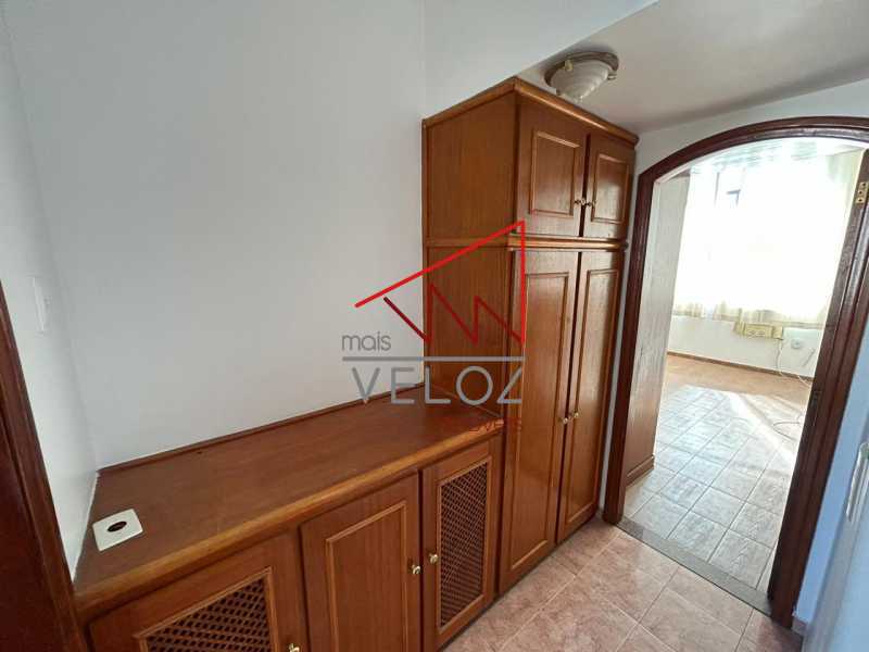 Apartamento à venda com 2 quartos, 102m² - Foto 19