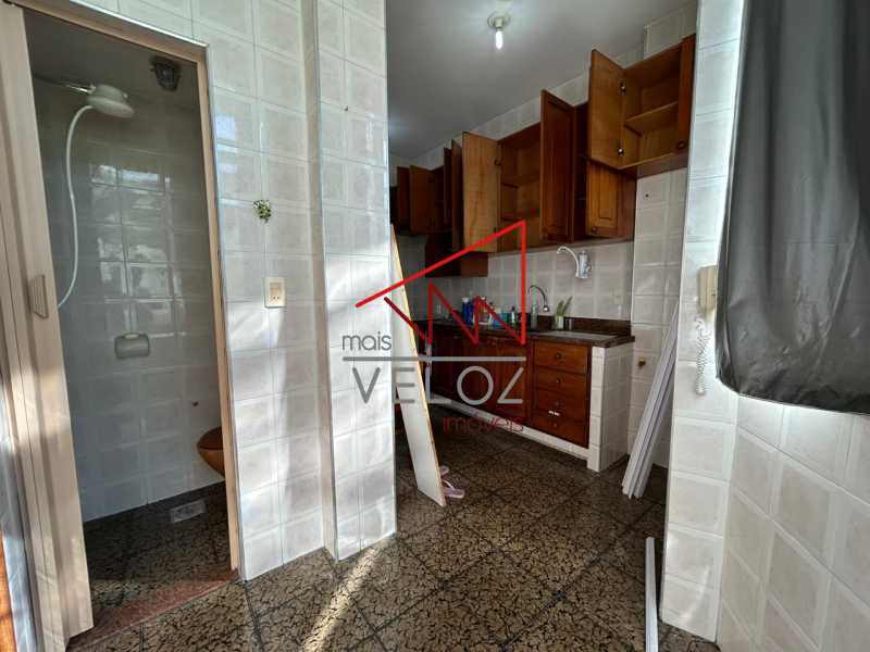 Apartamento à venda com 2 quartos, 102m² - Foto 25