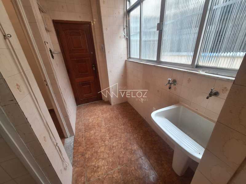 Apartamento à venda com 2 quartos, 64m² - Foto 13