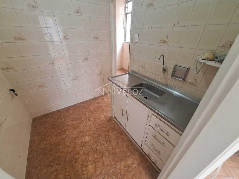 Apartamento à venda com 2 quartos, 64m² - Foto 20