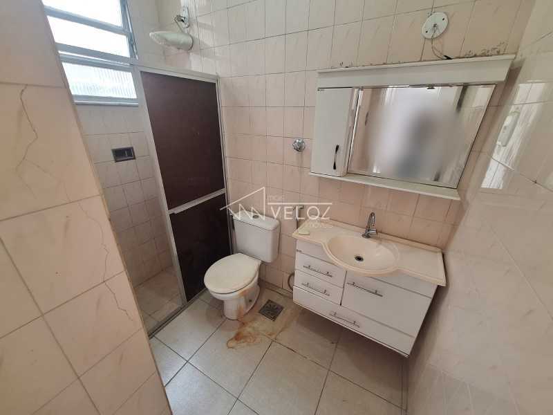 Apartamento à venda com 2 quartos, 64m² - Foto 5