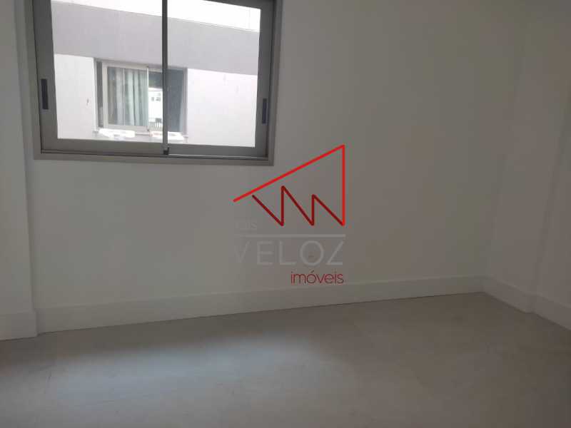 Apartamento à venda com 2 quartos, 72m² - Foto 6