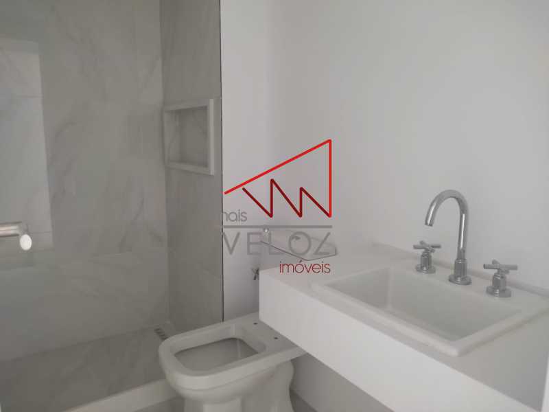 Apartamento à venda com 2 quartos, 72m² - Foto 21