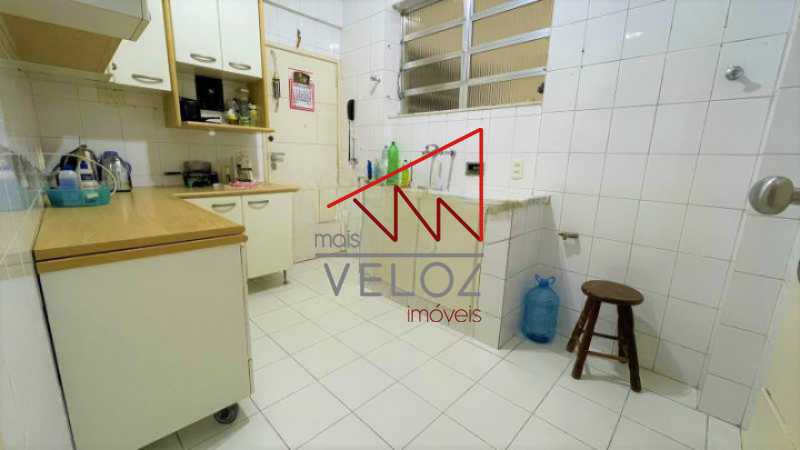 Apartamento à venda com 2 quartos, 87m² - Foto 13