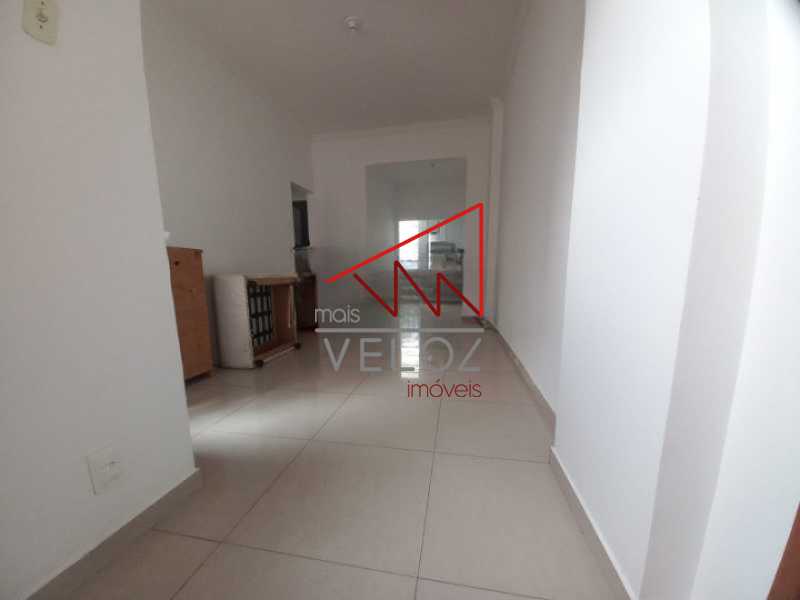 Apartamento à venda com 2 quartos, 64m² - Foto 2