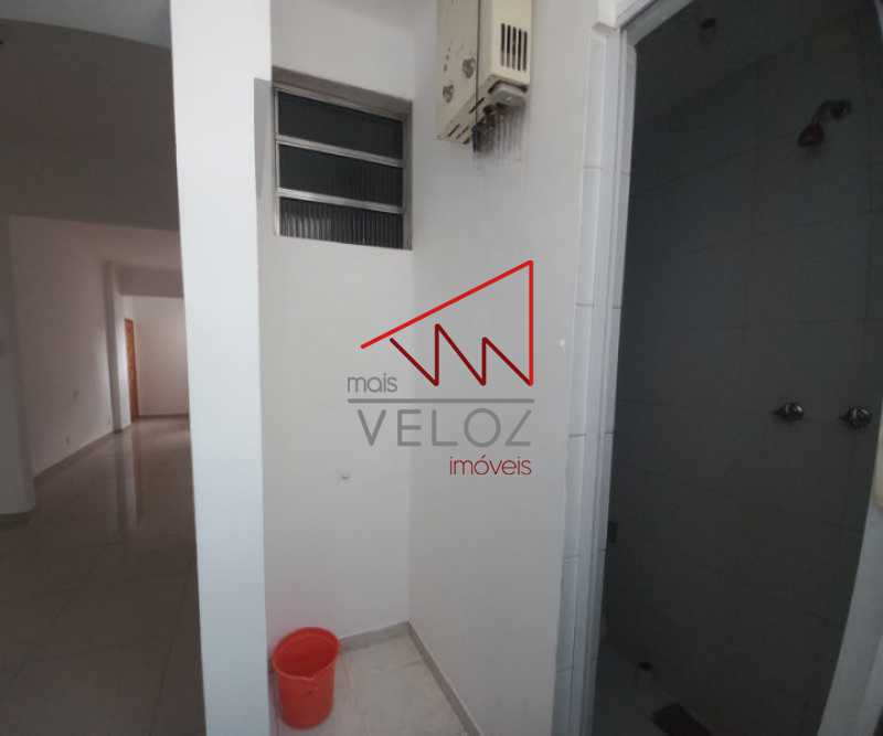 Apartamento à venda com 2 quartos, 64m² - Foto 17