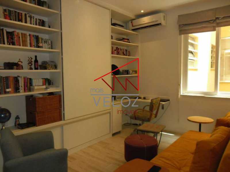 Apartamento à venda com 1 quarto, 46m² - Foto 2