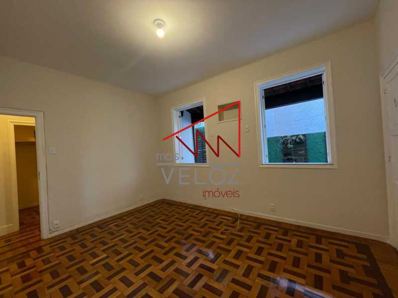 Apartamento à venda com 2 quartos, 90m² - Foto 11