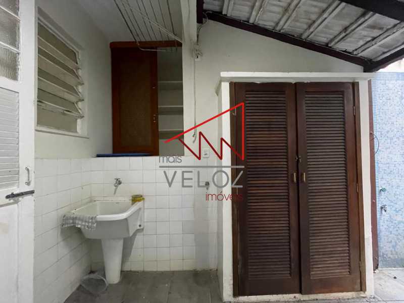 Apartamento à venda com 2 quartos, 90m² - Foto 23