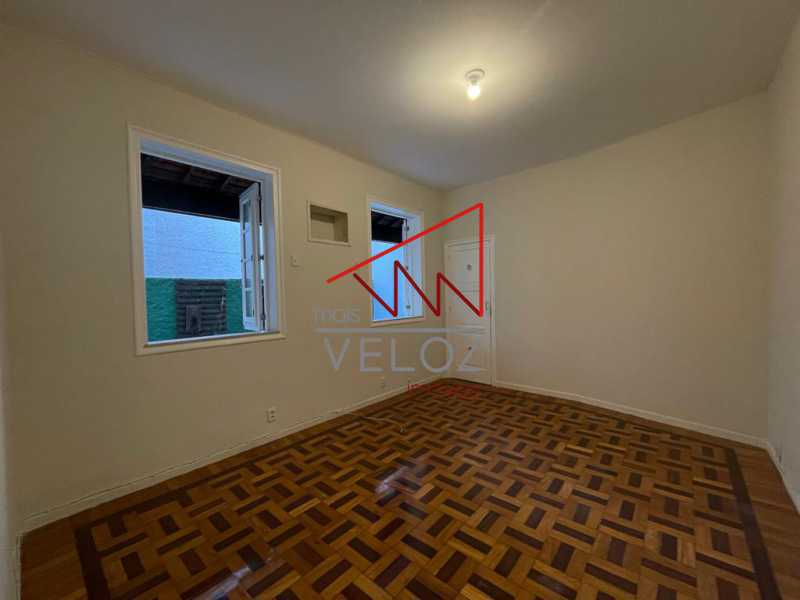 Apartamento à venda com 2 quartos, 90m² - Foto 12