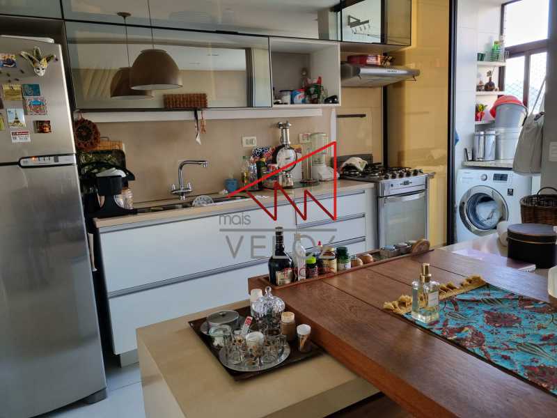 Apartamento à venda com 2 quartos, 100m² - Foto 20