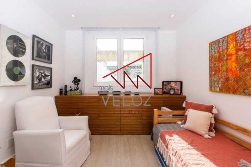 Apartamento à venda com 4 quartos, 240m² - Foto 8