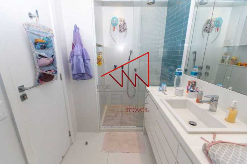 Apartamento à venda com 4 quartos, 240m² - Foto 15