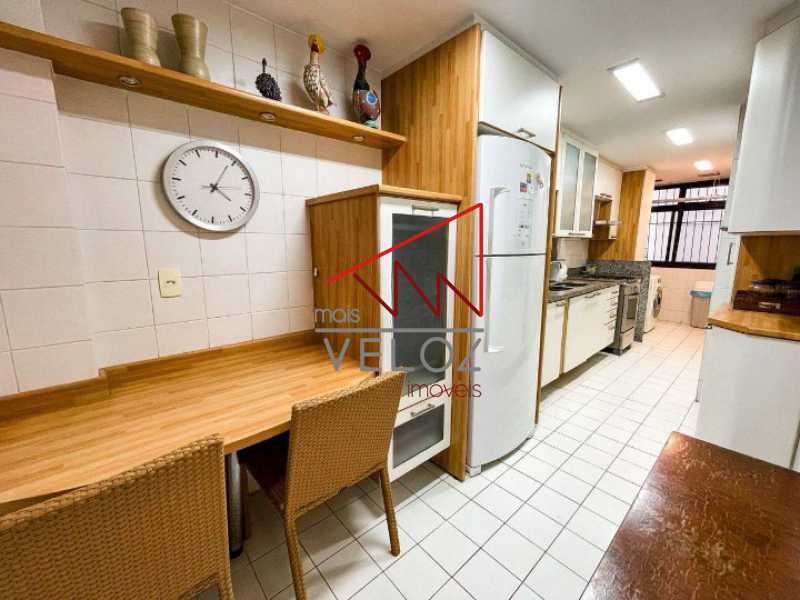 Apartamento à venda com 2 quartos, 106m² - Foto 5