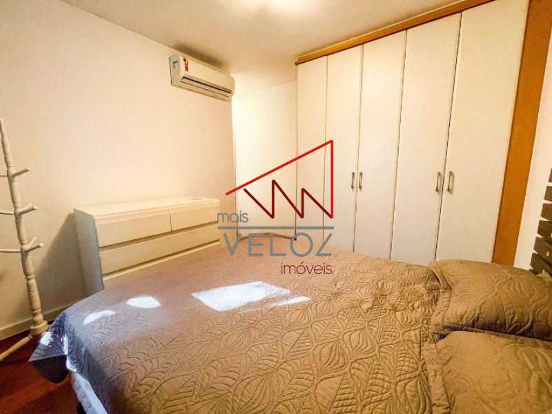 Apartamento à venda com 2 quartos, 106m² - Foto 6