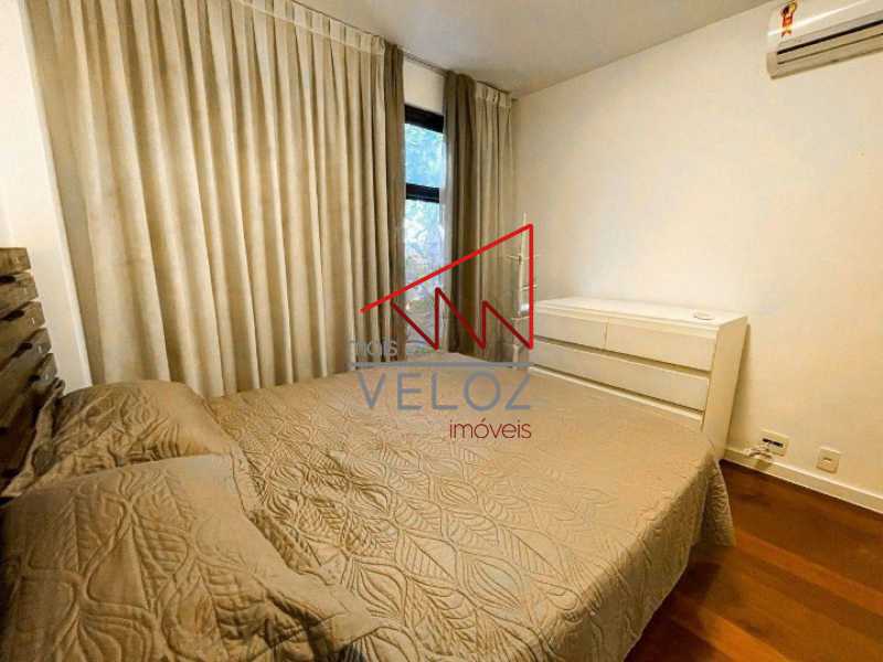 Apartamento à venda com 2 quartos, 106m² - Foto 13