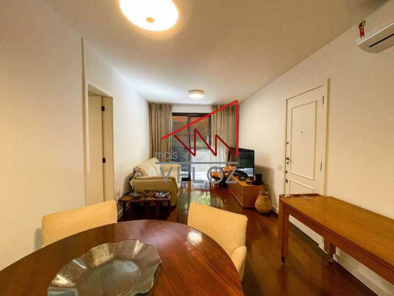 Apartamento à venda com 2 quartos, 106m² - Foto 20