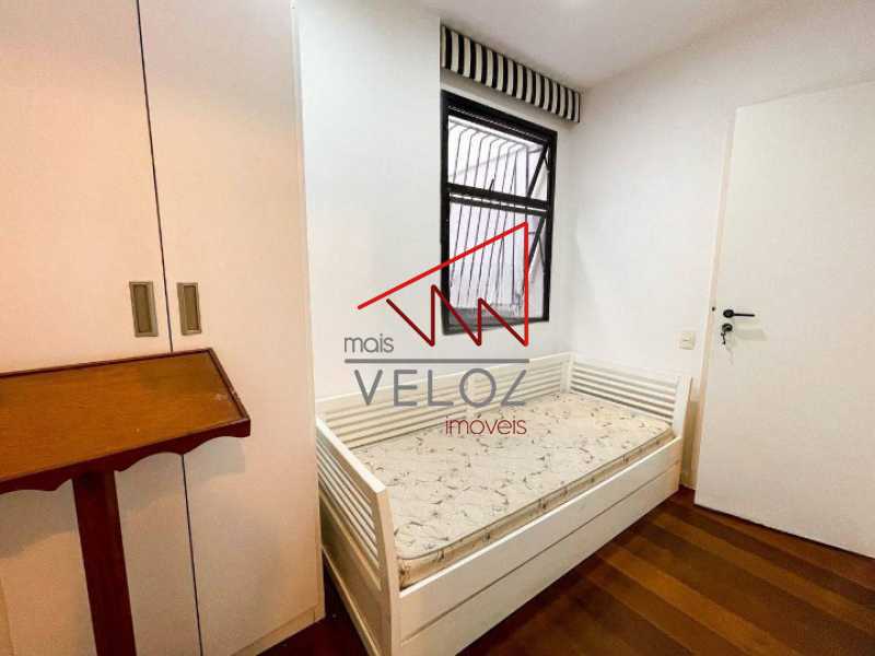 Apartamento à venda com 2 quartos, 106m² - Foto 22