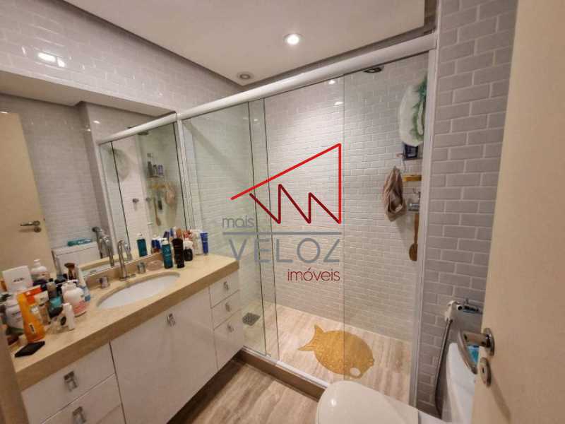 Apartamento à venda com 2 quartos, 83m² - Foto 8