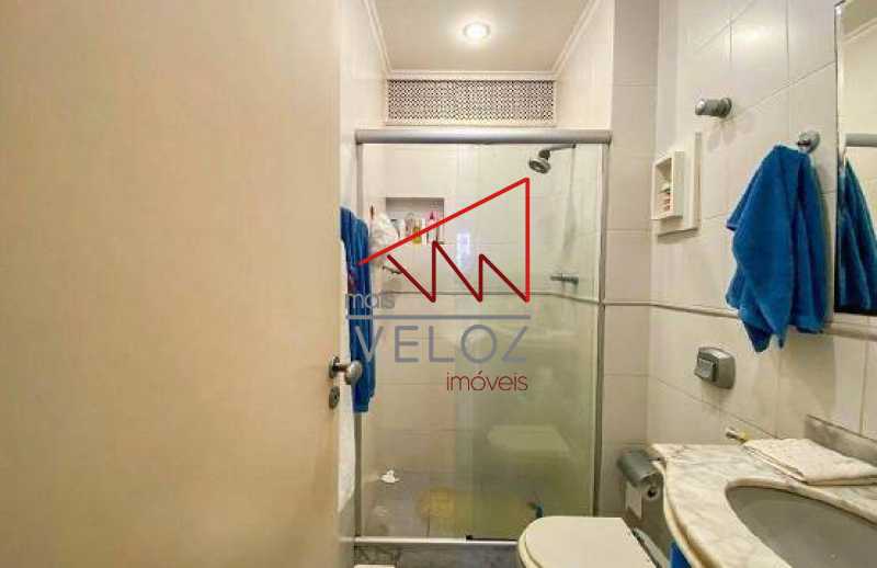 Apartamento à venda com 3 quartos, 97m² - Foto 21