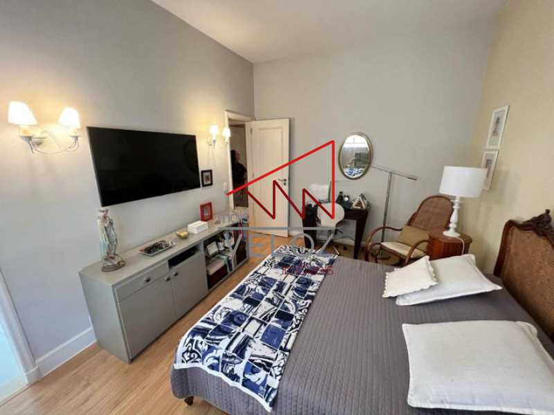 Apartamento à venda com 3 quartos, 130m² - Foto 9