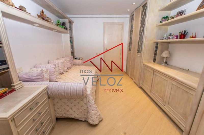 Apartamento à venda com 4 quartos, 330m² - Foto 20