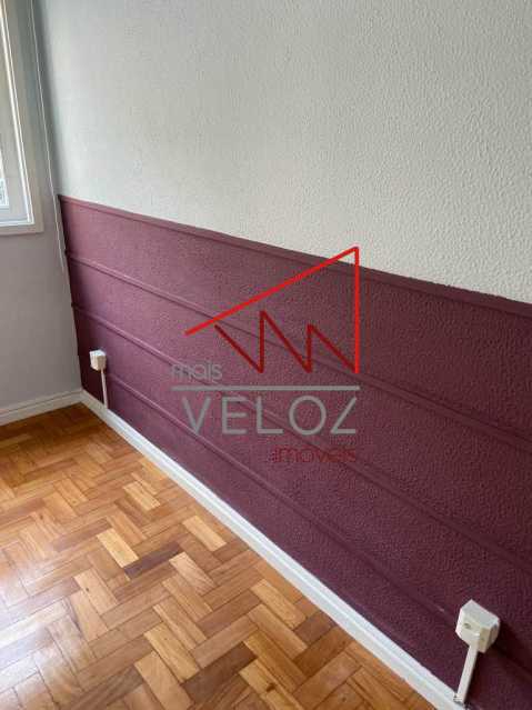 Apartamento à venda com 1 quarto, 48m² - Foto 13