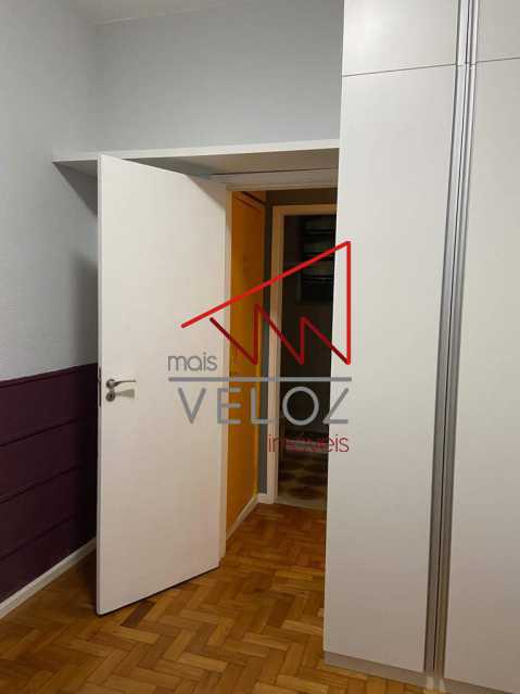 Apartamento à venda com 1 quarto, 48m² - Foto 12