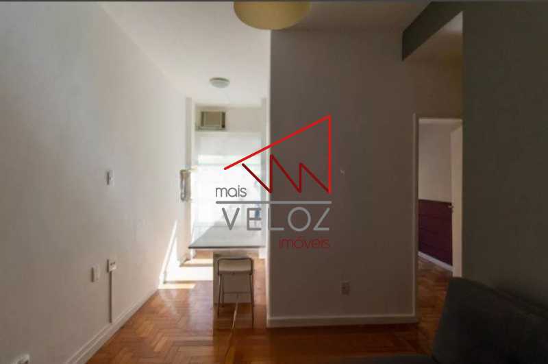 Apartamento à venda com 1 quarto, 48m² - Foto 2