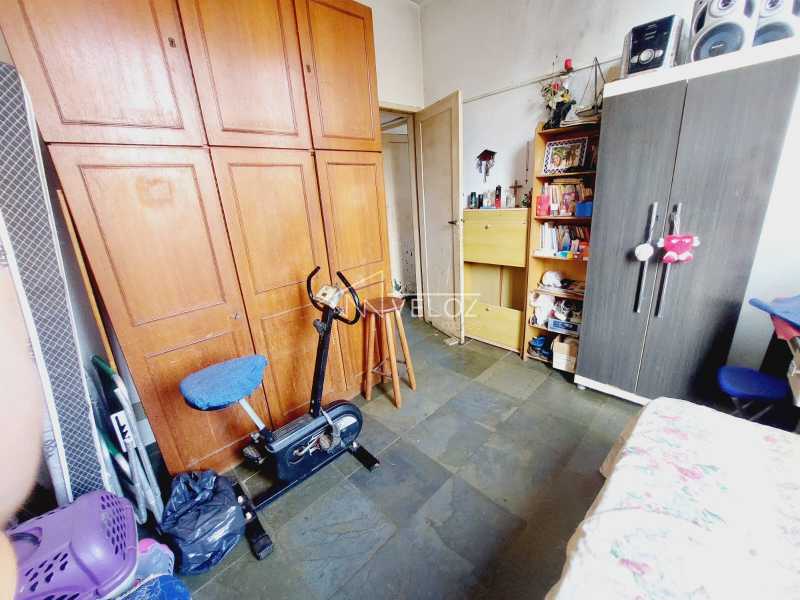 Apartamento à venda com 2 quartos, 68m² - Foto 13