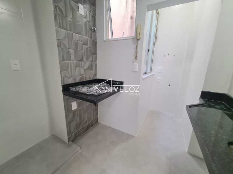 Apartamento à venda com 1 quarto, 40m² - Foto 10