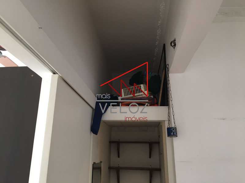 Apartamento à venda com 1 quarto, 36m² - Foto 12