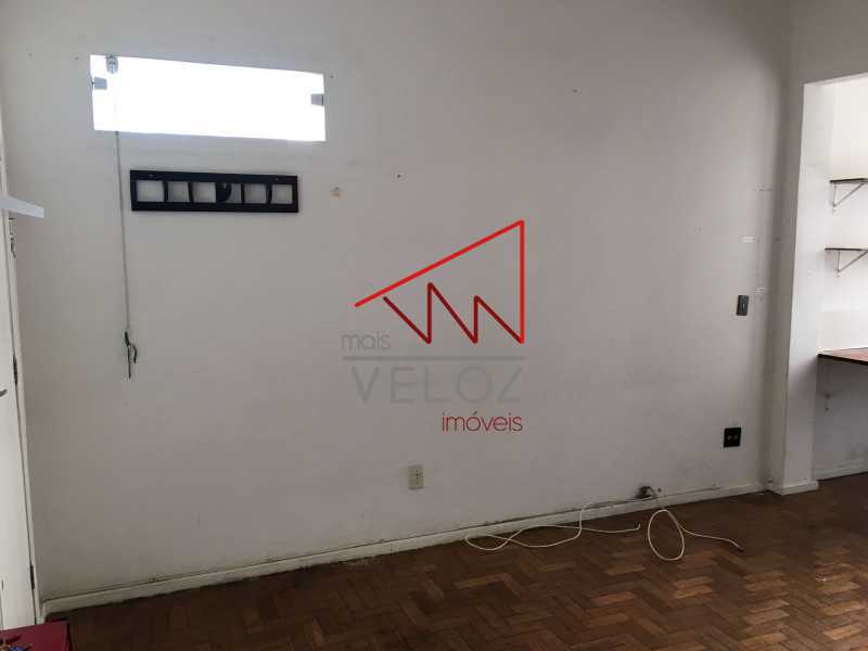 Apartamento à venda com 1 quarto, 36m² - Foto 4