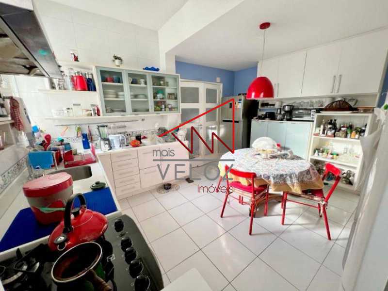 Apartamento à venda com 4 quartos, 164m² - Foto 9