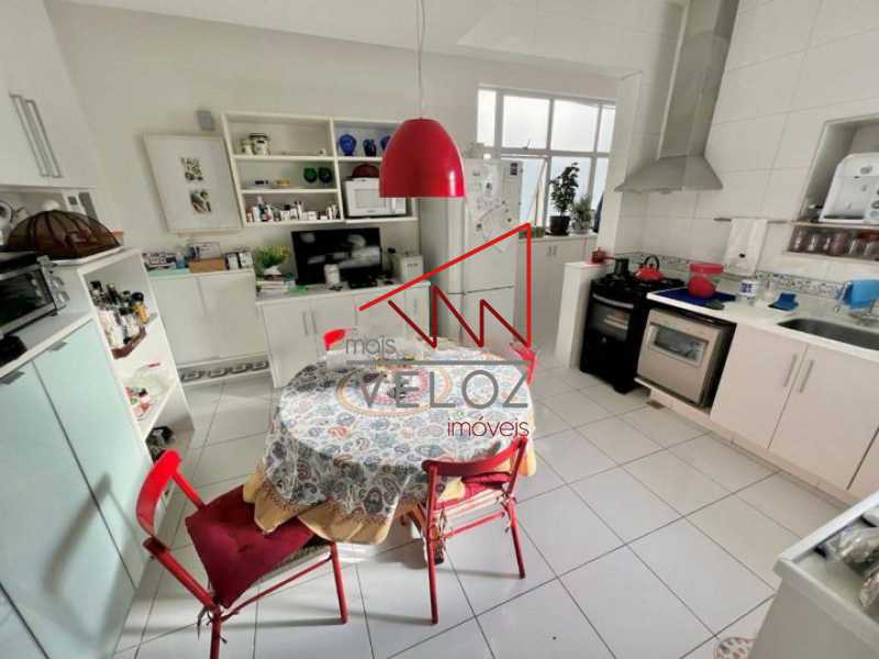 Apartamento à venda com 4 quartos, 164m² - Foto 10