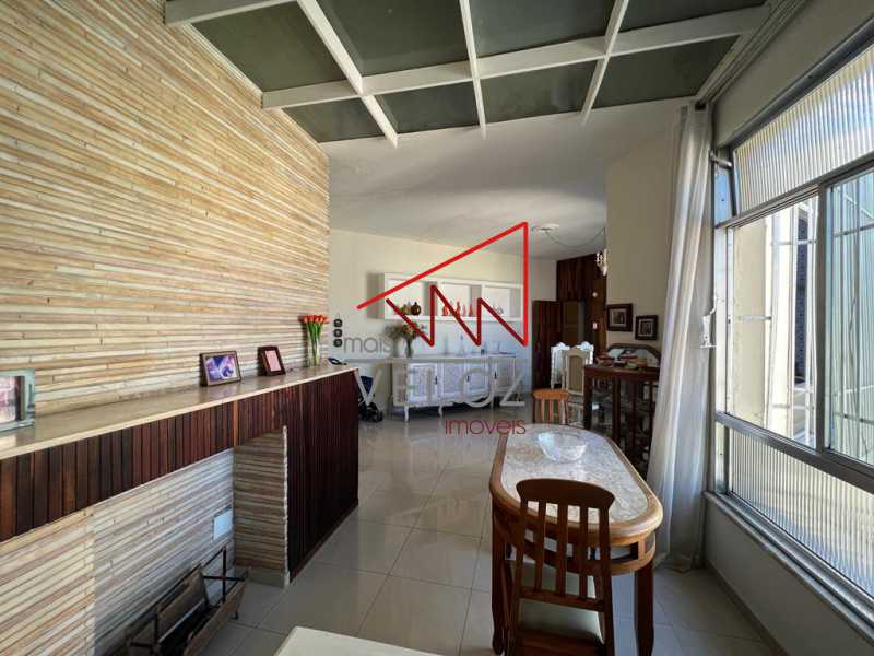 Apartamento à venda com 5 quartos, 220m² - Foto 6