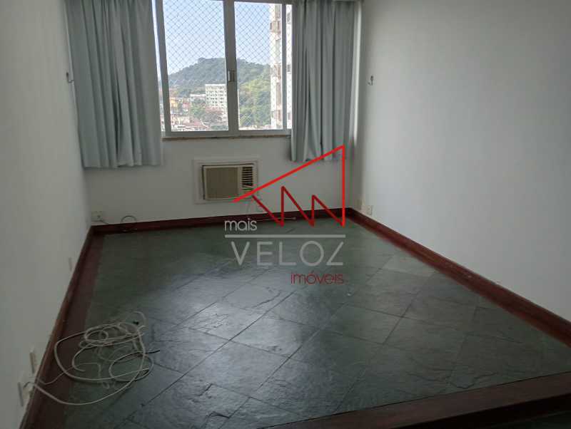 Apartamento à venda com 3 quartos, 85m² - Foto 1