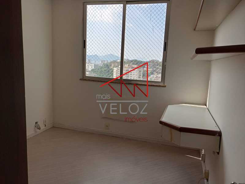 Apartamento à venda com 3 quartos, 85m² - Foto 11