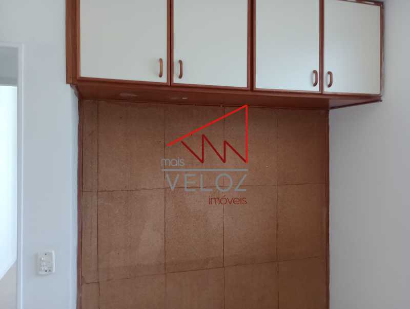 Apartamento à venda com 3 quartos, 85m² - Foto 9