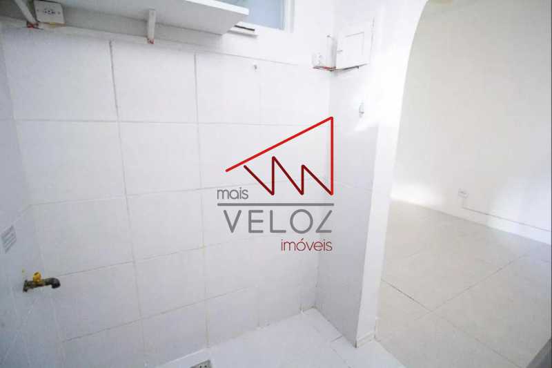 Apartamento à venda com 1 quarto, 50m² - Foto 6