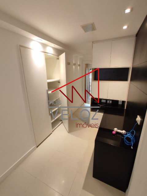 Apartamento à venda com 4 quartos, 260m² - Foto 9