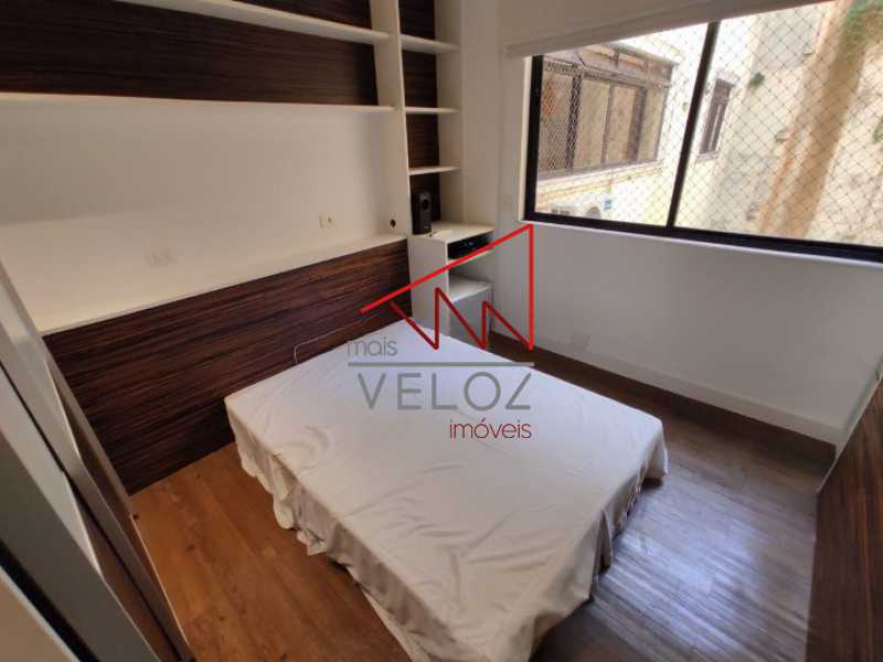 Apartamento à venda com 4 quartos, 260m² - Foto 13