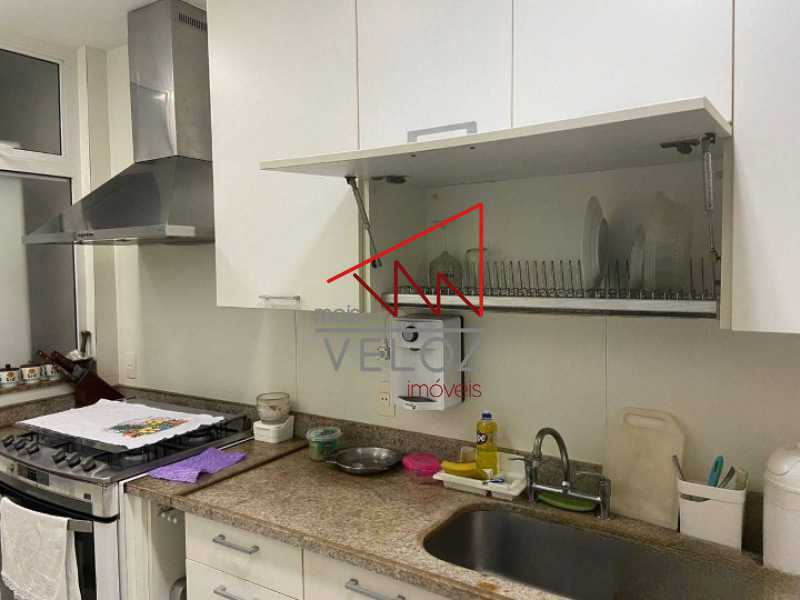 Apartamento à venda com 2 quartos, 98m² - Foto 8