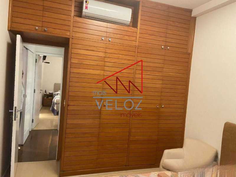 Apartamento à venda com 2 quartos, 98m² - Foto 13