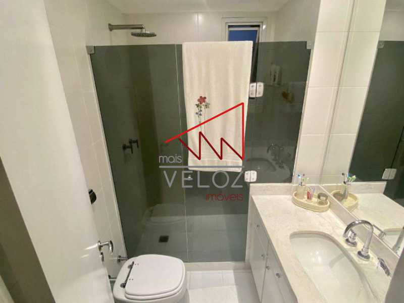 Apartamento à venda com 2 quartos, 98m² - Foto 15